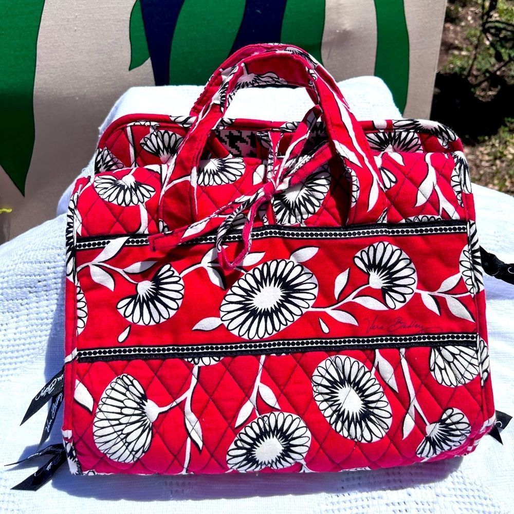 Vera Bradley travel case